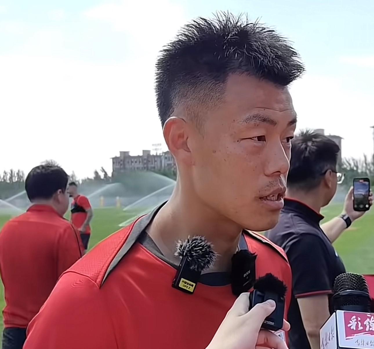 华体会体育-革新未来之星：基于AI的足球球探系统构建与实战应用